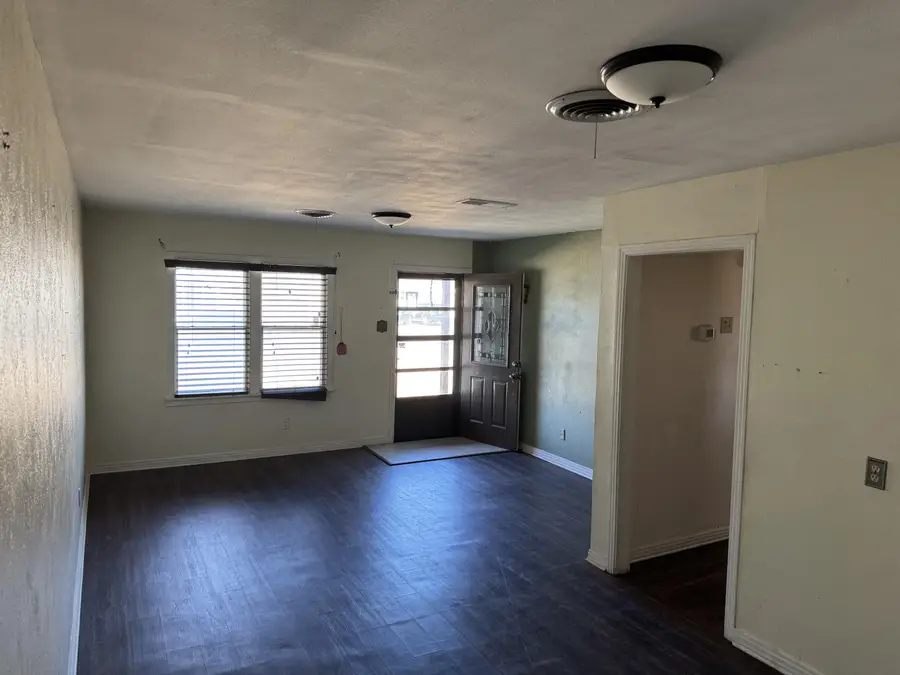 3013 Harvard Street, Lubbock, TX 79415 - #2