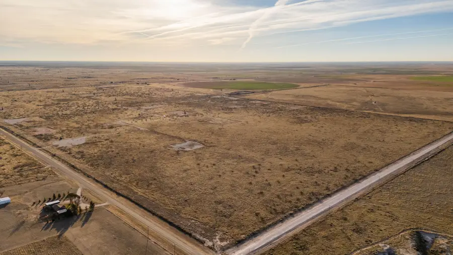 CR 330 CR 315 Cr 330, Seminole, TX 79360 - #2