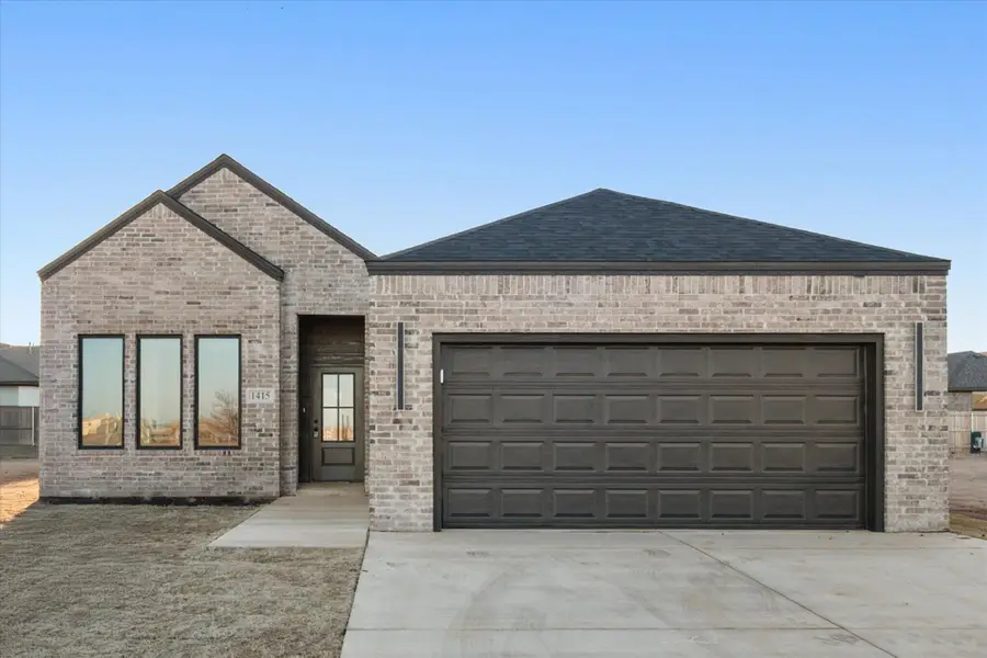 1415 Farmhouse Avenue, Wolfforth, TX 79382 - #3