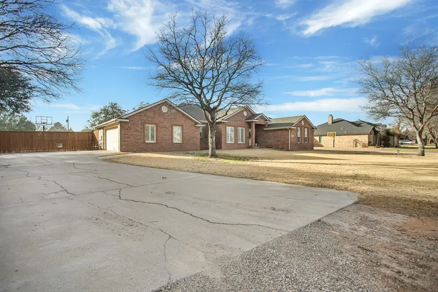 6538 15th Drive, Lubbock, TX 79416 - #3