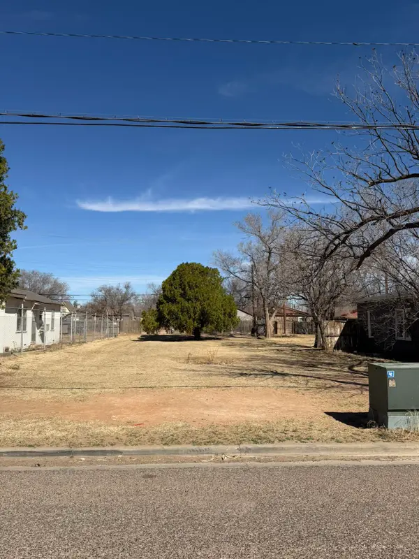 1916 18th Street, Lubbock, TX 79401