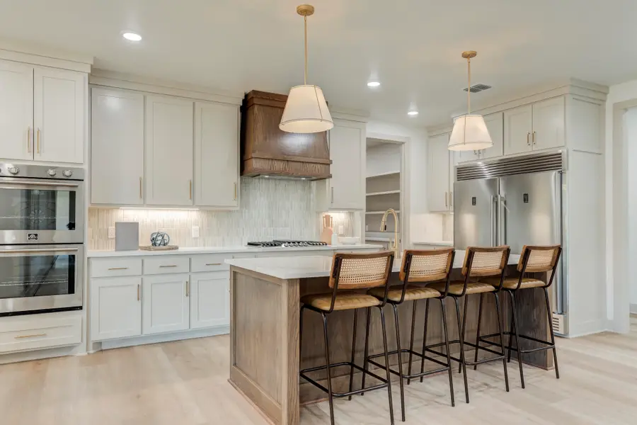 612 N 9th Street, Wolfforth, TX 79382 - #3