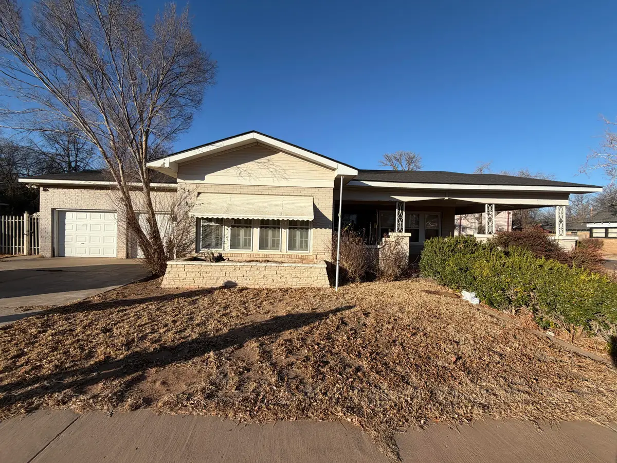 2202 16th Street, Lubbock, TX 79401 - #1