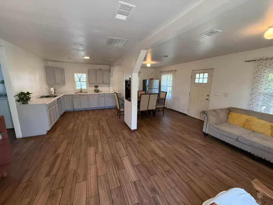 1301 W 4th Street, Petersburg, TX 79250 - #2