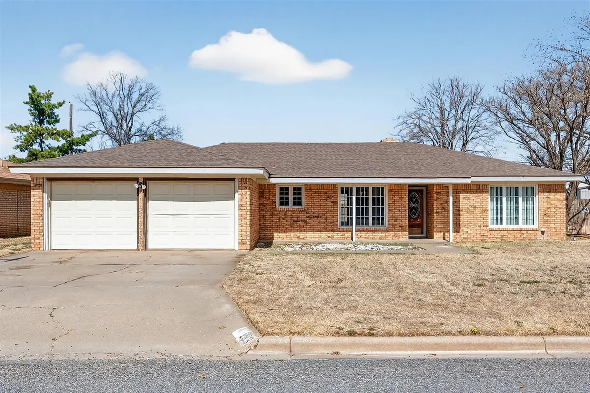 233 E 26th Street, Littlefield, TX 79336 - #1