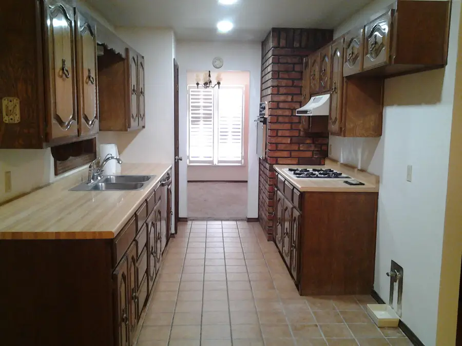 216 NE 26th Street, Lamesa, TX 79331 - #3