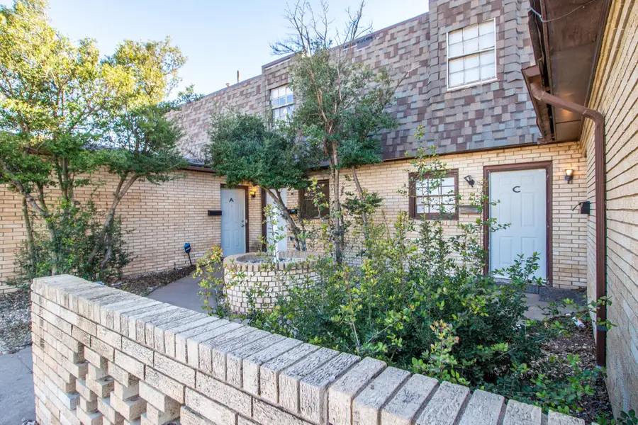 2105 49th Street, Lubbock, TX 79412 - #2