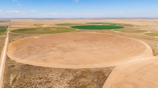 Ranch Road 2885, Seminole, TX 79360