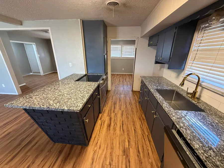 2010 52nd Street, Lubbock, TX 79412 - #3