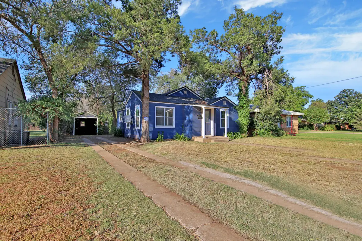 2004 31st Street, Lubbock, TX 79411 - #1