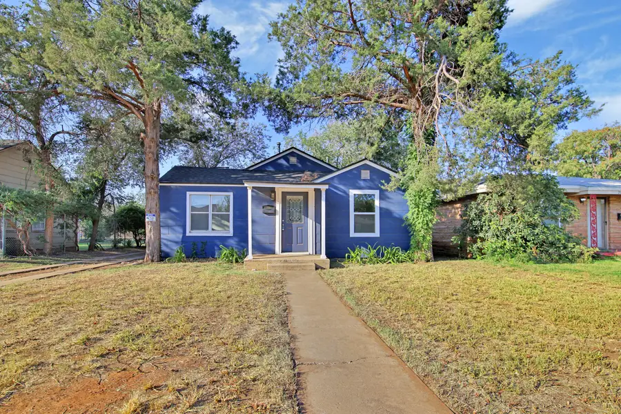 2004 31st Street, Lubbock, TX 79411 - #2