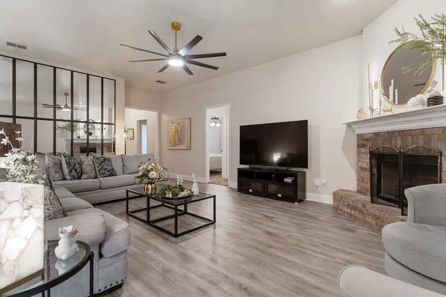 11104 Evanston Avenue, Lubbock, TX 79424 - #2