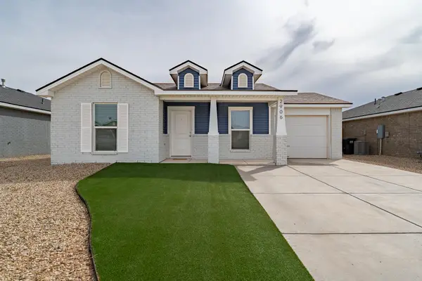 2906 Bryan Avenue, Wolfforth, TX 79382