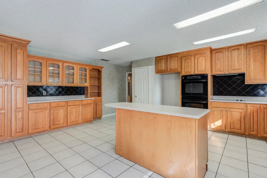 5407 7th Street, Lubbock, TX 79416 - #3