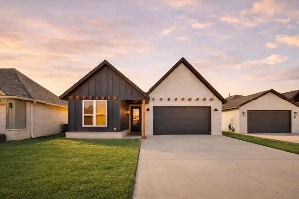 1019 N Grover Avenue, Lubbock, TX 79416
