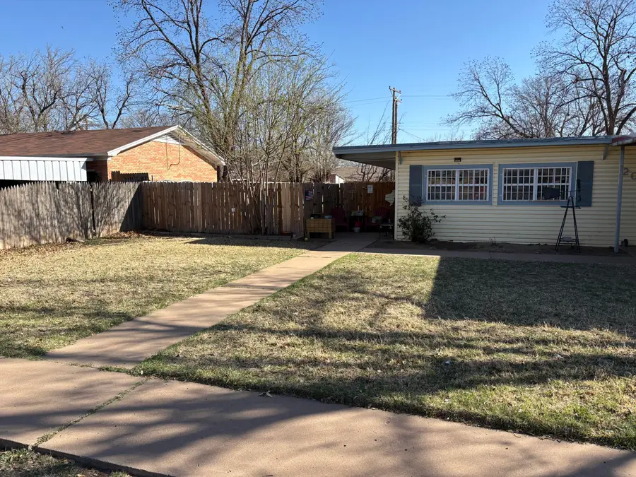 2009 46th Street, Lubbock, TX 79412 - #2