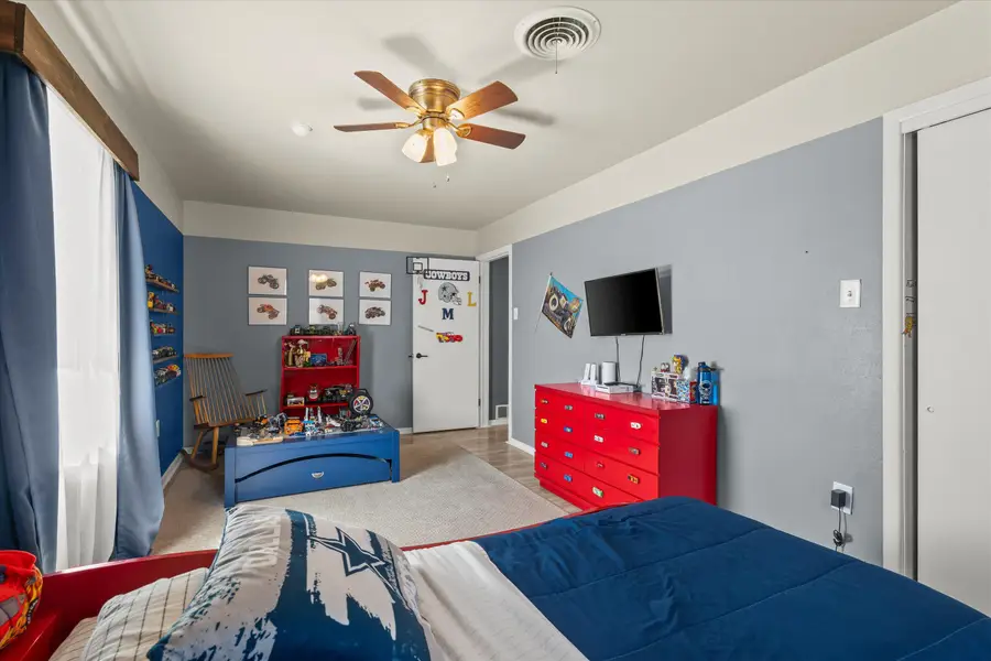 603 3rd Street, Plains, TX 79355 - #3