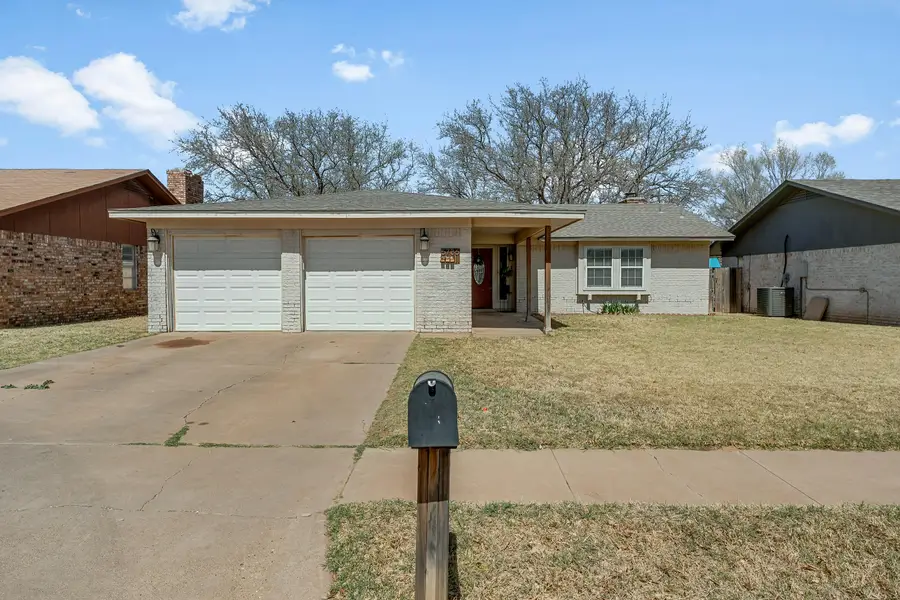 5736 2nd Place, Lubbock, TX 79416 - #2