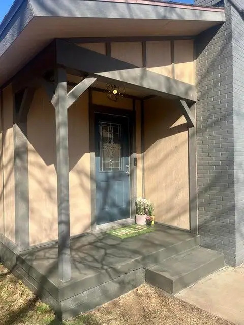 1209 Xenia Street, Plainview, TX 79072 - #2