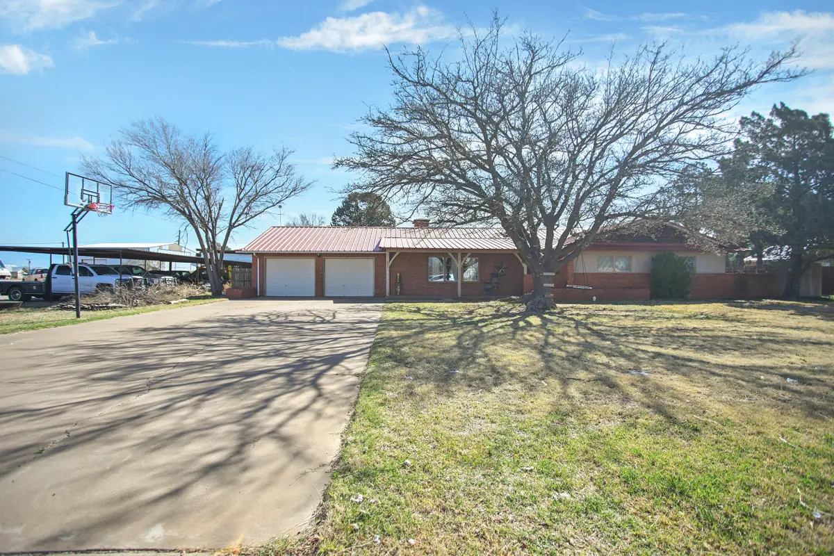 605 S Ayrshire Avenue, Crosbyton, TX 79322 - #1