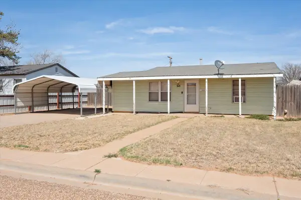 513 E Magnolia Avenue, Brownfield, TX 79316