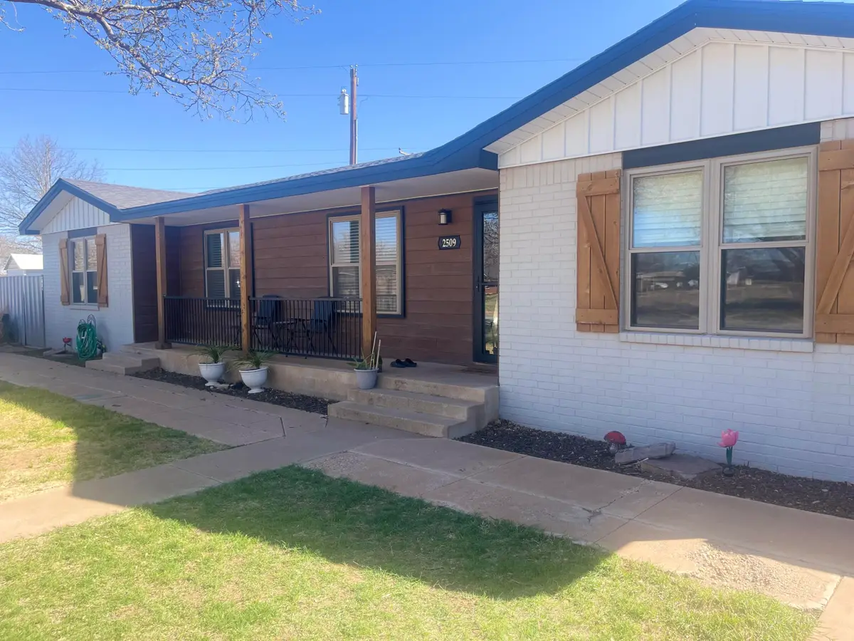 2509 N Hartford Avenue, Lamesa, TX 79331 - #1