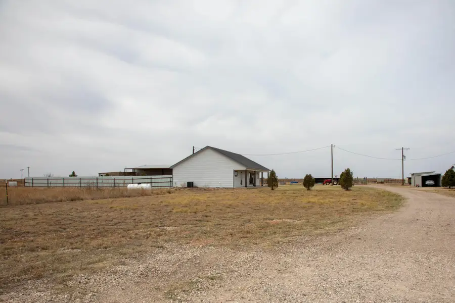 3659 N Fm 2130, Anton, TX 79313 - #3