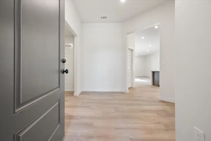 6925 53rd Street, Lubbock, TX 79407 - #3