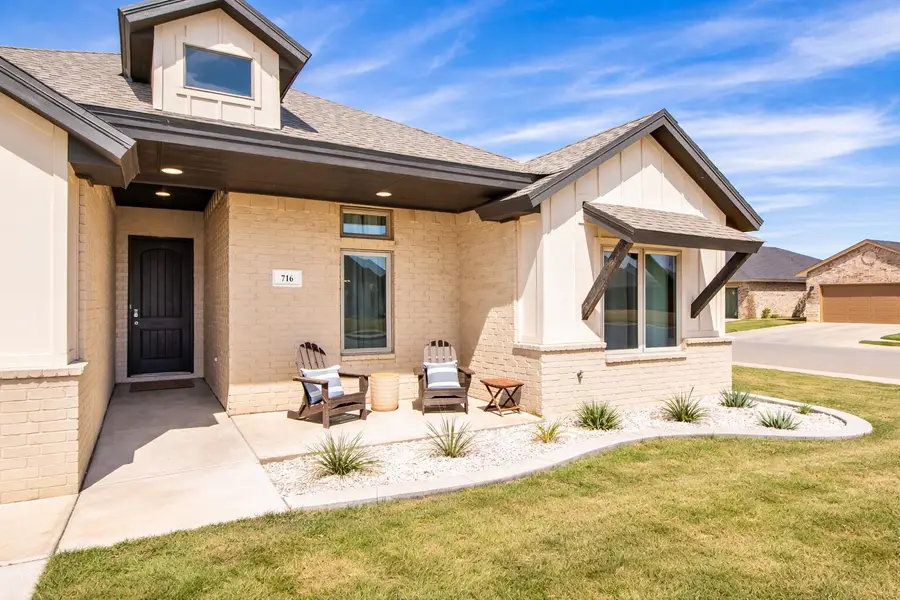 716 Ventoso Circle, Wolfforth, TX 79382 - #2