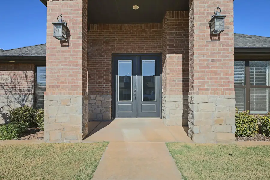 1305 Dover Lane, Wolfforth, TX 79382 - #2