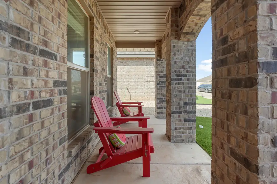 3205 Bryan Avenue, Wolfforth, TX 79382 - #2