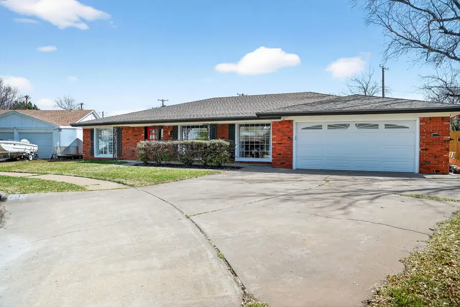 2113 62nd Street, Lubbock, TX 79412 - #2