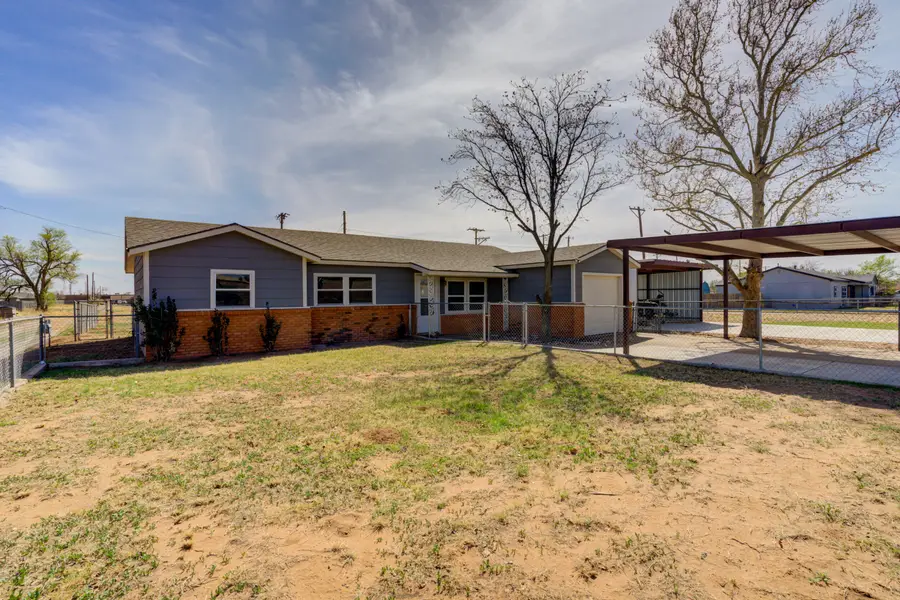 3204 E 2nd Street, Lubbock, TX 79403 - #3