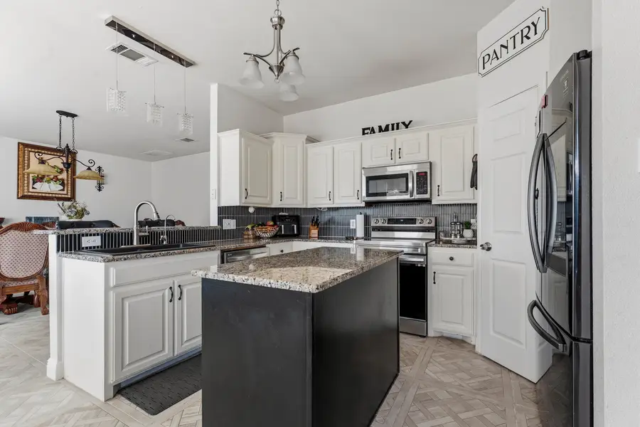 5833 102nd Street, Lubbock, TX 79424 - #3