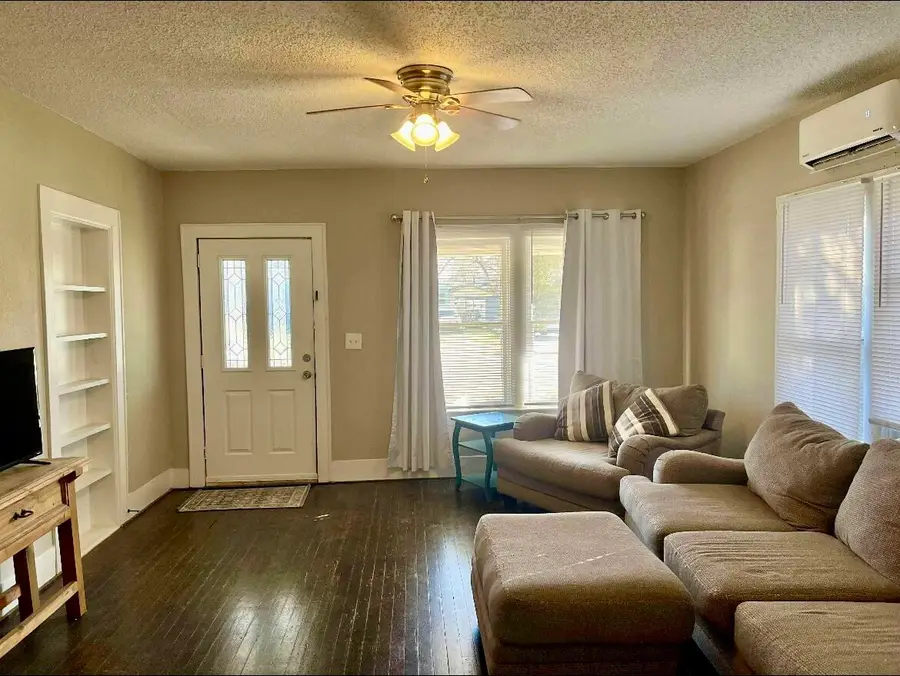 2206 15th Street, Lubbock, TX 79401 - #2