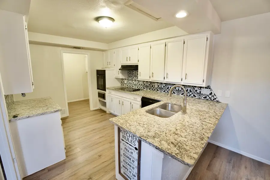 8001 Vinton Avenue, Lubbock, TX 79424 - #2