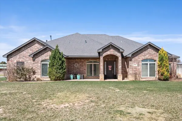 8906 153rd Street, Wolfforth, TX 79382