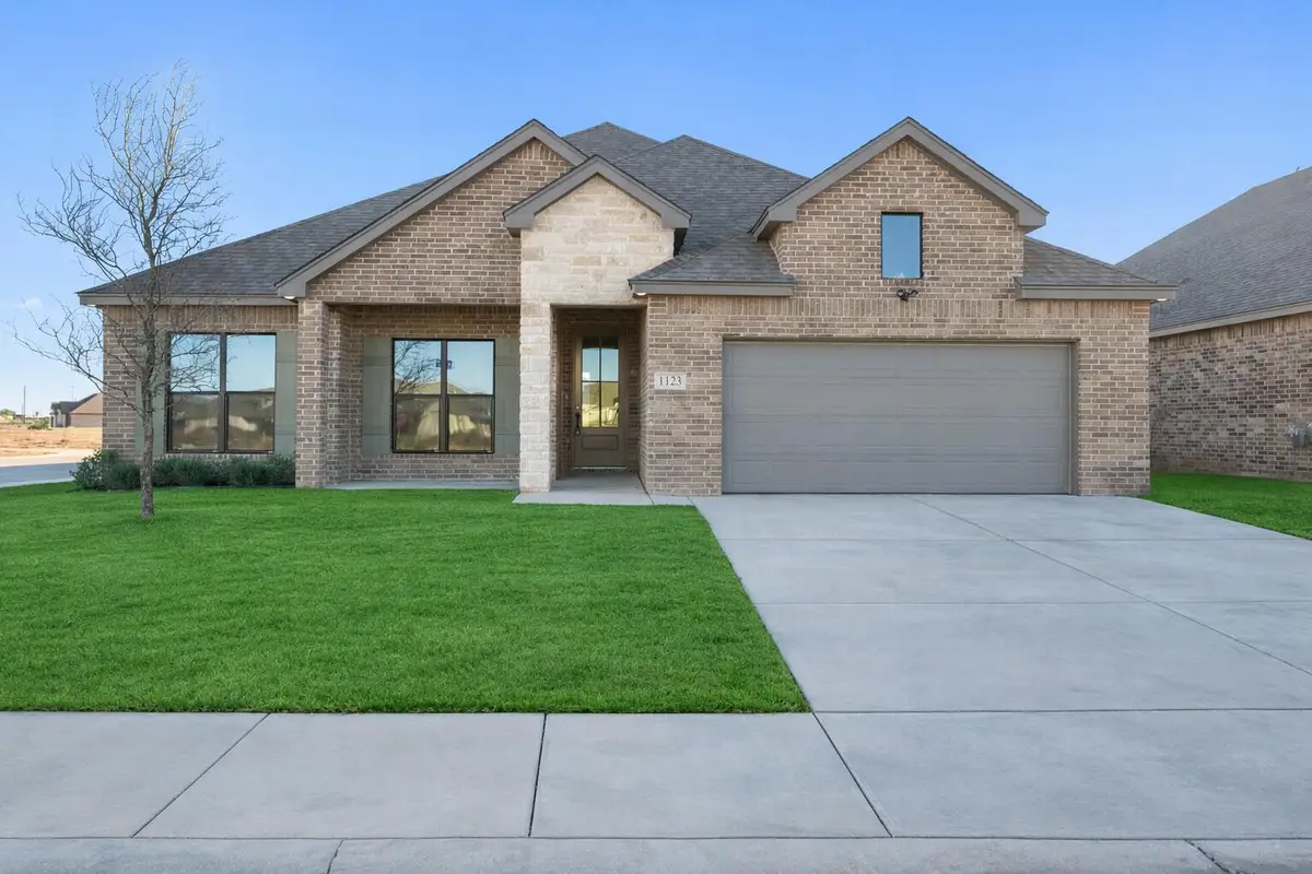 1123 N 6th Street, Wolfforth, TX 79382 - #1