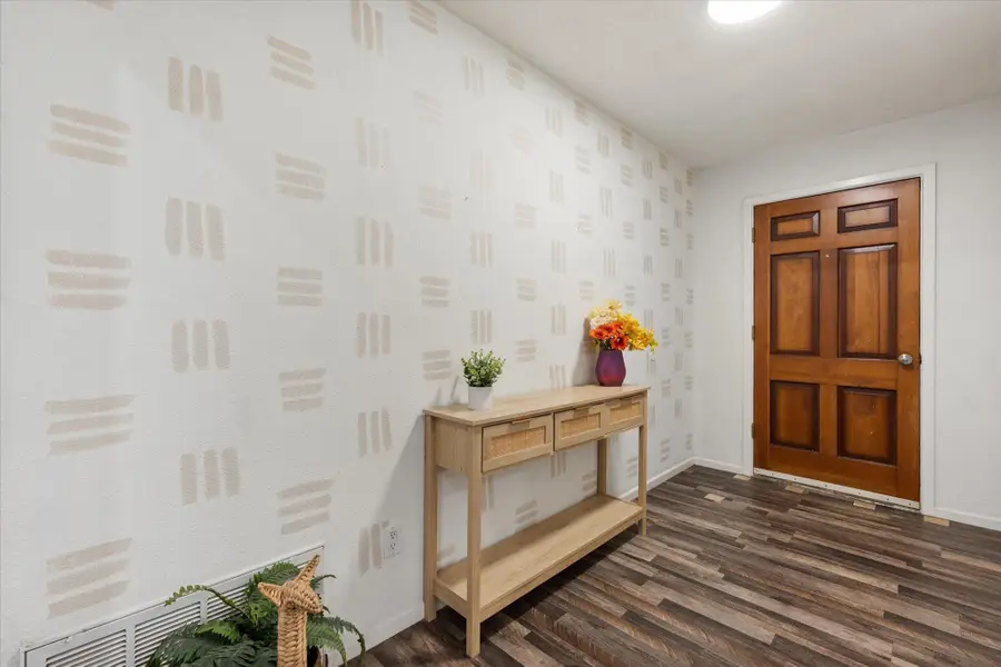 107 Holly Circle, Levelland, TX 79336 - #3