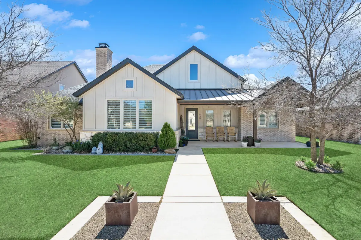 629 N 9th Street, Wolfforth, TX 79382 - #1