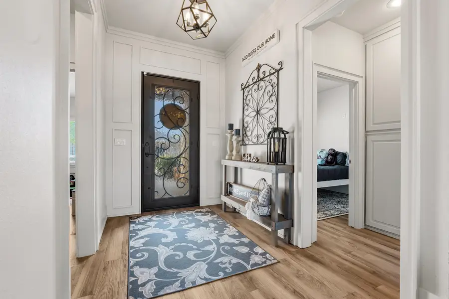 1113 16th Street, Shallowater, TX 79363 - #3