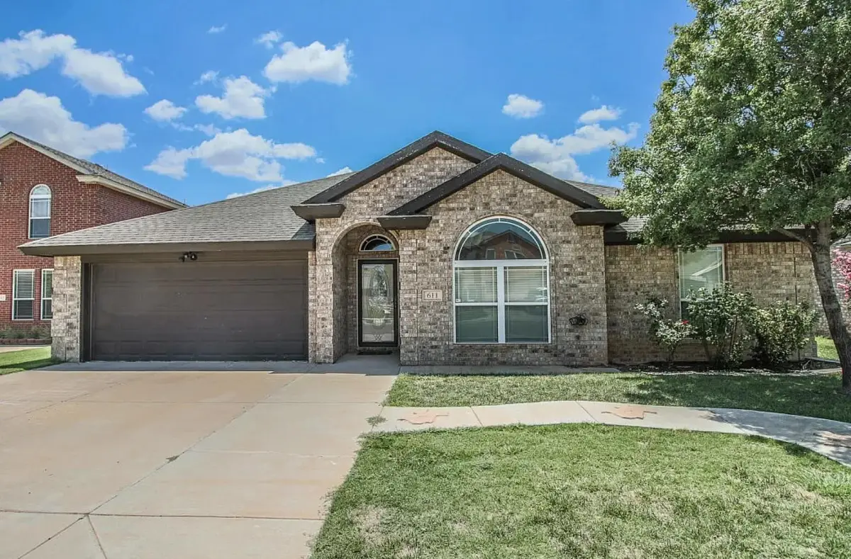 611 N 7th Street, Wolfforth, TX 79382 - #1