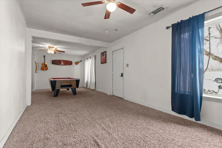 712 10th Street, Levelland, TX 79336 - #3