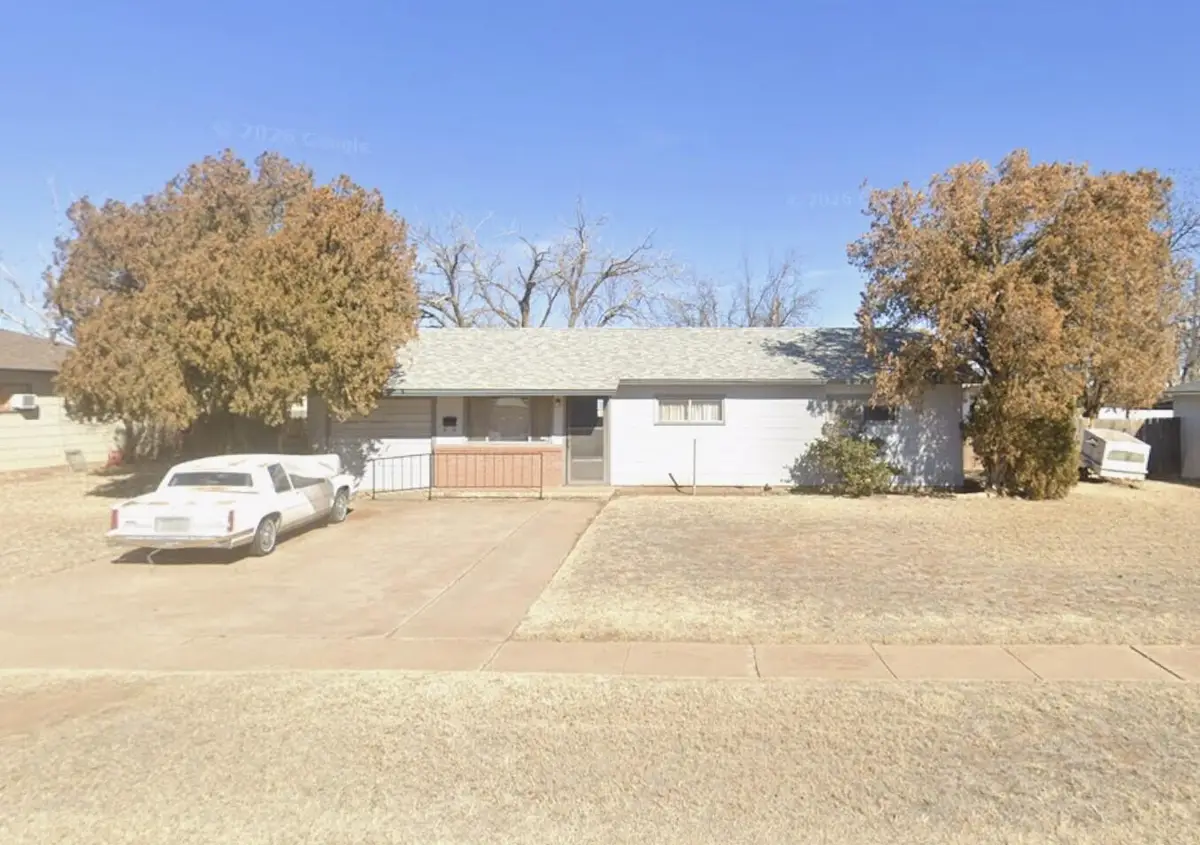 1405 E Broadway Street, Brownfield, TX 79316 - #1