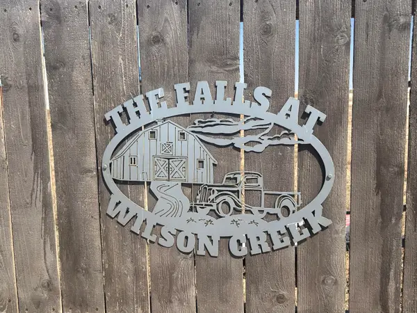 6909 Wilson Creek Lane, Lubbock, TX 79407