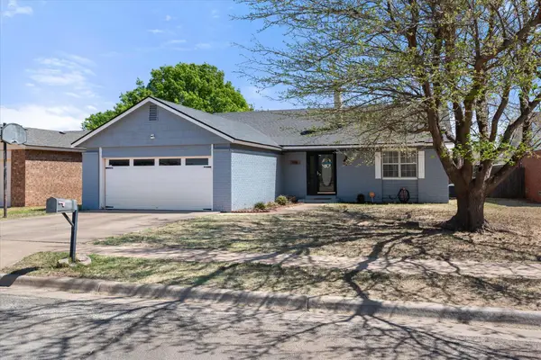 8811 Flint Avenue, Lubbock, TX 79423