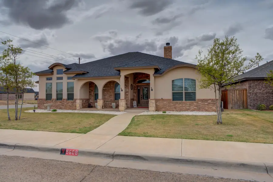 9608 Justice Avenue, Lubbock, TX 79424 - #3