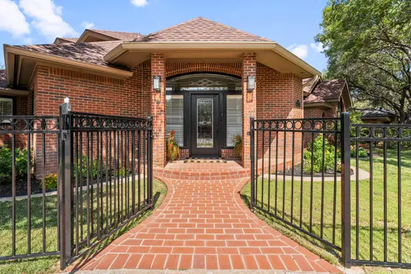 9306 Nashville Avenue, Lubbock, TX 79423