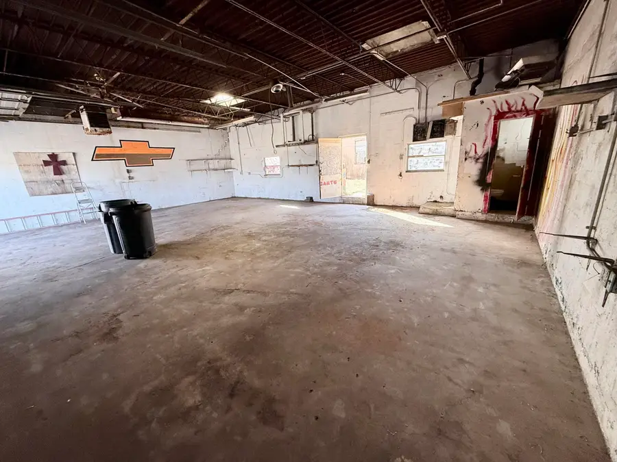 1117 31st Street, Lubbock, TX 79411 - #2