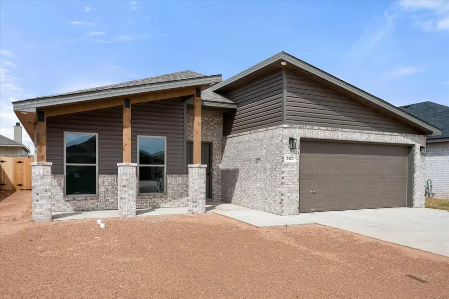 2423 Aberdeen Avenue, Wolfforth, TX 79382 - #2